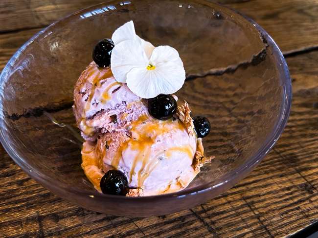 Cherry Blossom Ice Cream "Sundae" 